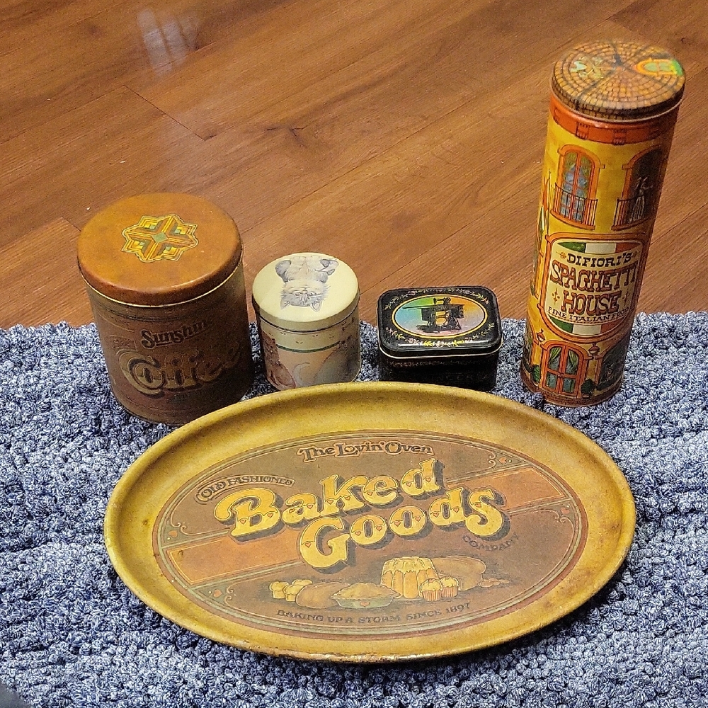Vintage Style Baked Goods Tray And Canisters